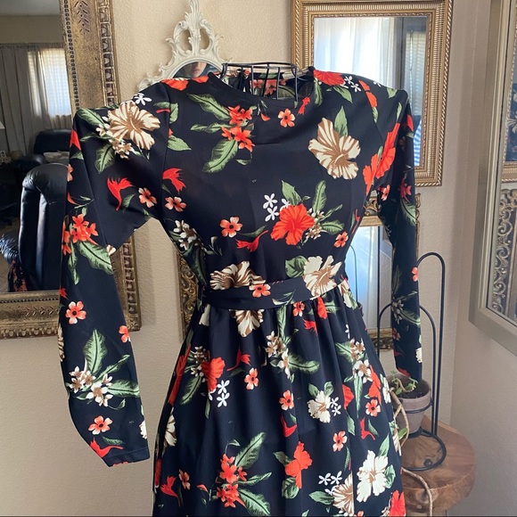 Floral Maxi Long Sleeve Dress - Picture 1 of 6
